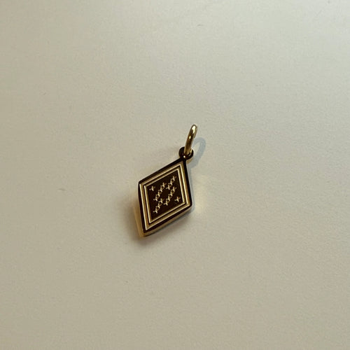 Hinetakurua Charms
