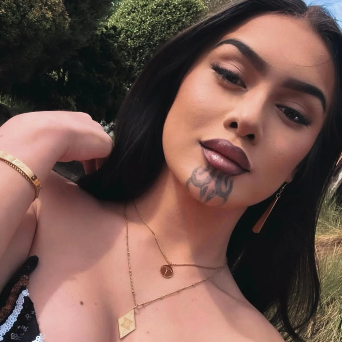Maea Necklace