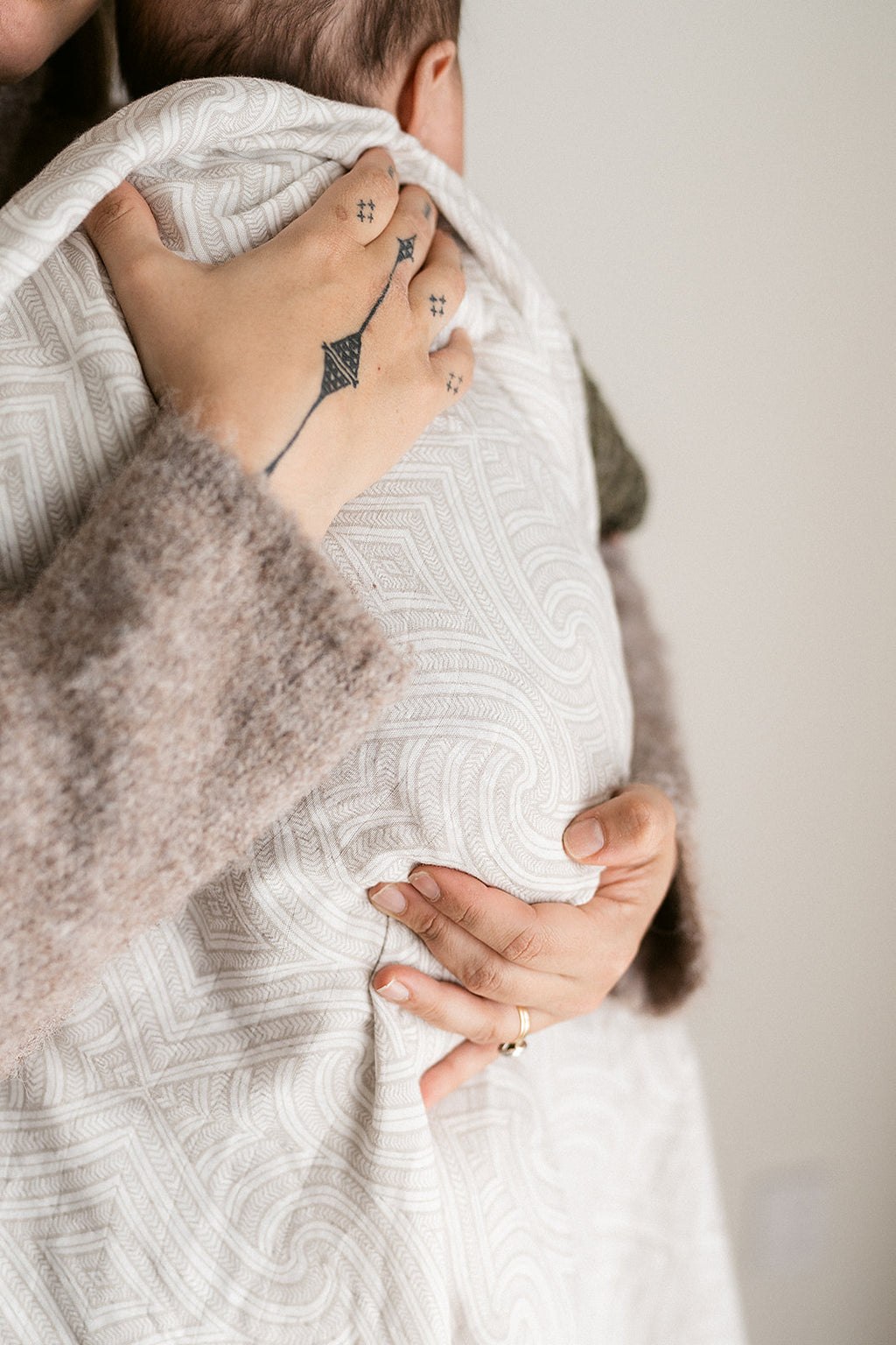 Piko Pakati wrap | Grey