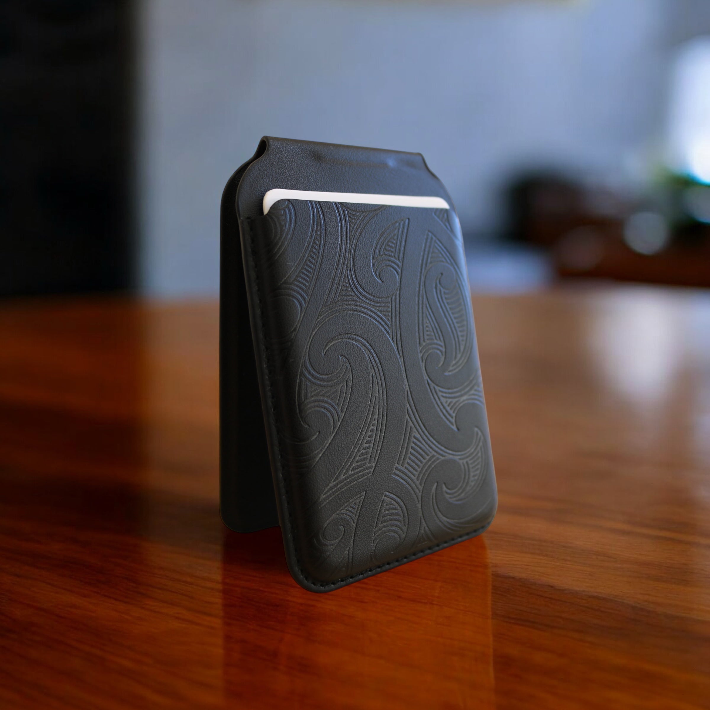 Magnetic Wallet (MagSafe compatible)