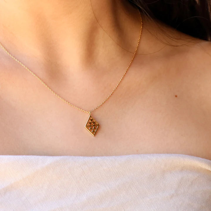 Niho Necklace